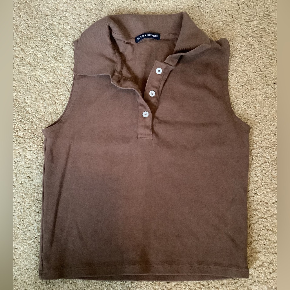 Cute Crop Top in chocolate brown!